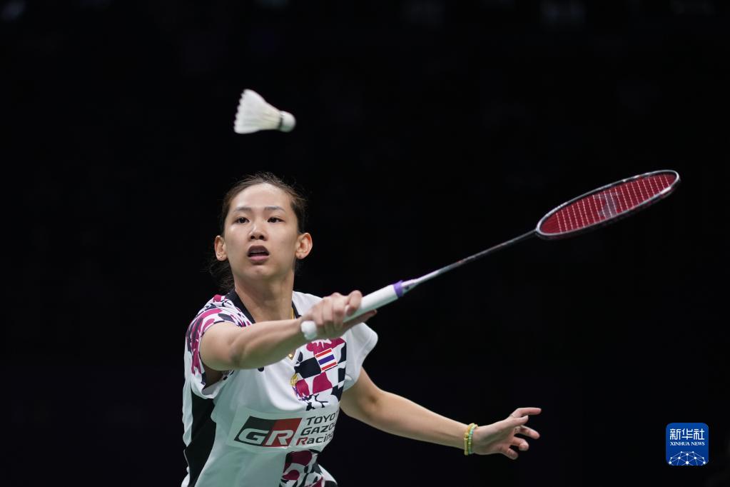 难以适应外 难以适应外