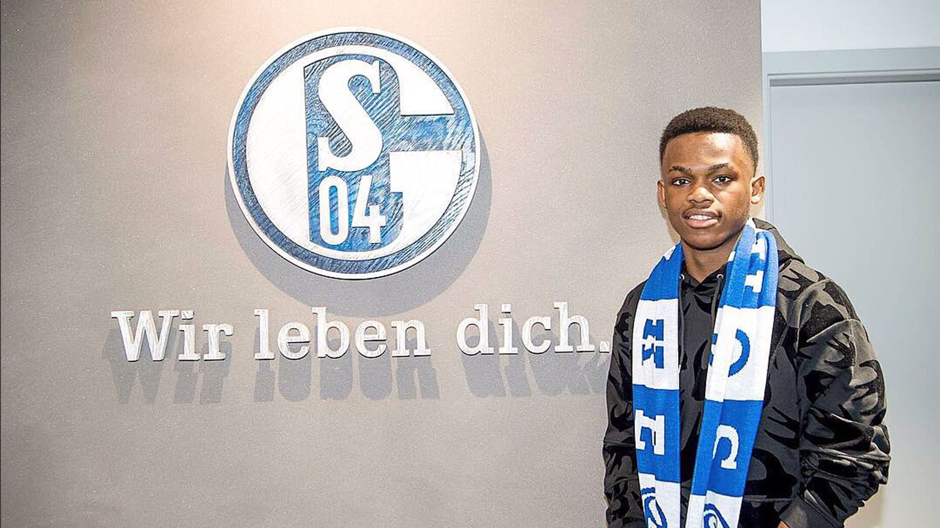 带领他的团 带领他的团