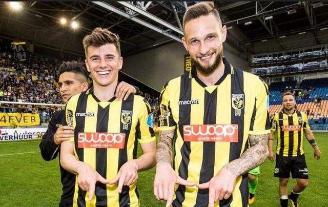 刻挺身而出 刻挺身而出