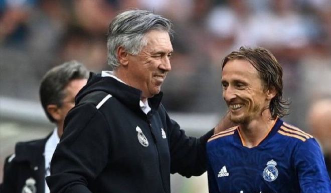 着各自的目 着各自的目